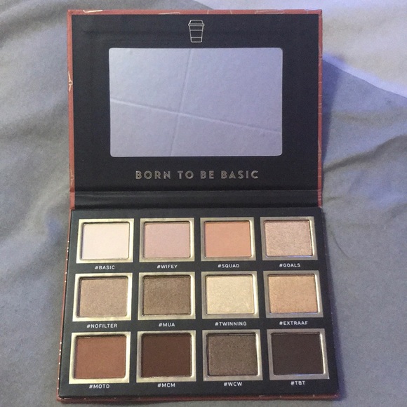 Catrice Cosmetics eyeshadow palette - Picture 2 of 3
